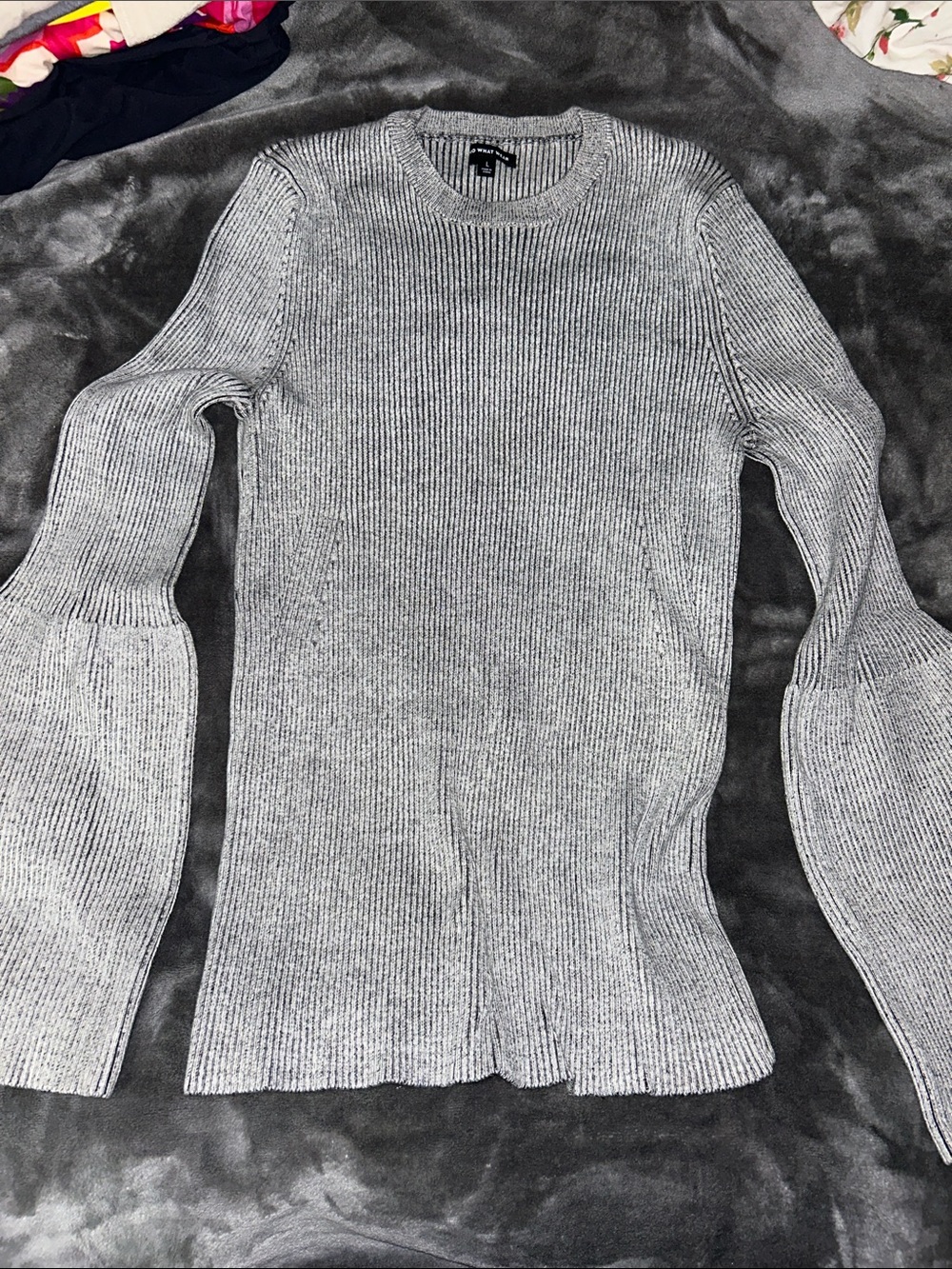 H&M Light Gray Ribbed Crewneck Sweater with Flared Sleeves